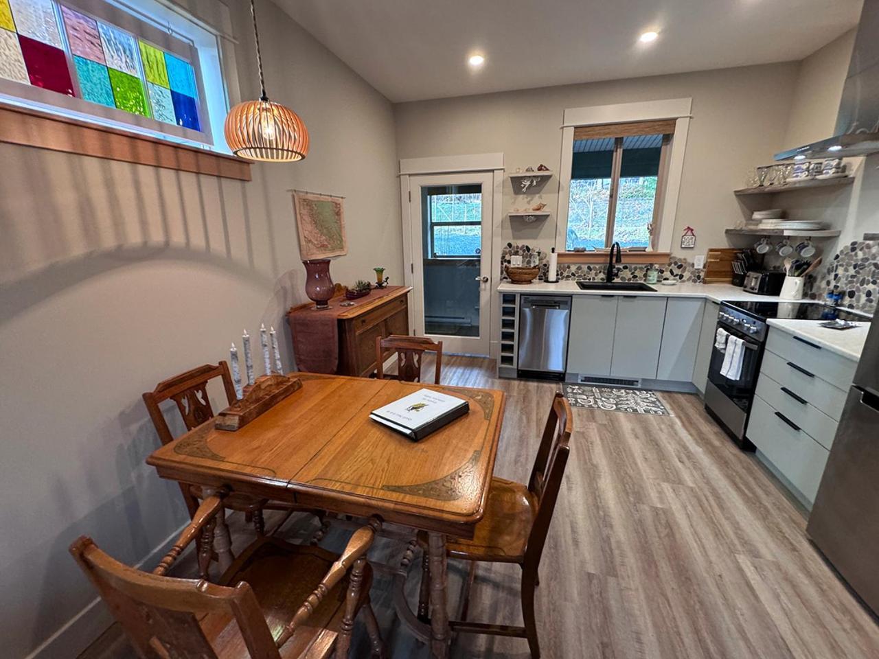 Cowichan Valley Guest Cottage 레이디스미스 외부 사진